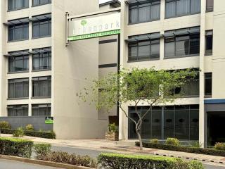 Beach, Restaurants, Shopping, Park, Pier - nearby - 9