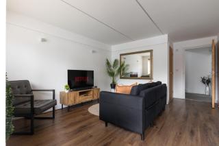 Spacious 4 Bed 3 Bath with Parking in Worthing - 4