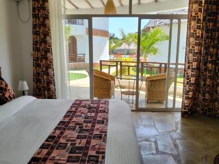 Zuri Tulivu Resort And Restaurant - 7