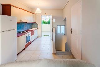 Seaview Terrace Haven-Perfect Location By The Sea - 1