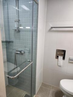 ## 123K-H1, Heart of Gangnam, 1min to Sinnonhyeon Station, 5min to Gangnam Station, Netflix, Near Plastic Surgery Clinics, Neat Space ## - 1