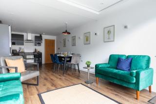 Spacious 4 Bed 3 Bath with Parking in Worthing - 5