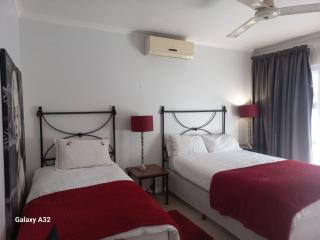 PJ'S Guest House - 3