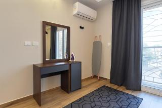 903 . Spacious 3BR Apt. 2 Baths Gated Community - 5