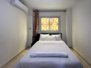 2 BR entire apartment - 1418 - 1