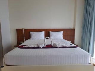 At the tree by fatimah - 6