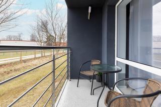 Unique Studio with Balcony in Jastrzębia Góra by Noclegi Renters - 6