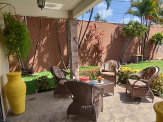 Casa com piscina e Hidromassagem a 200 m da praia - 2