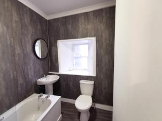 High Street Hideaway - 7