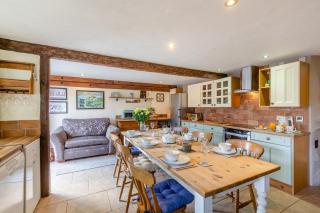 3 Bed in Criccieth oc-g34084 - 1