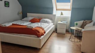 Spacious & Stylish 2BR Apartment in the City Center - 8