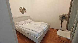 Charming 2BR Apt, Ideal for Long-Term Near Rennweg - 2