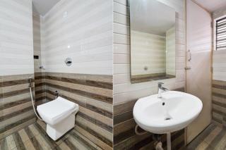 Hotel O BNS Comforts - 7