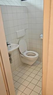 Comfortable 3 BR Apartment Ideal for Groups - 1