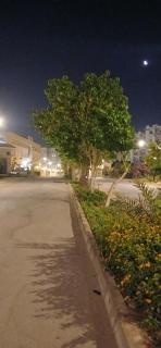 شقة فاخرة في حدائق أكتوبر فى كمبوند بداية مكان هادئ و راقى مفروشة بالكامل للإيجار - 3