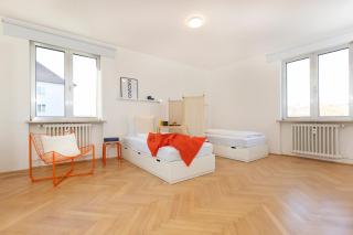 MOWO Marshall 8 - Apartmenthaus Kitzingen - großzügige Wohnungen für je 6 Personen mit Balkon - 0