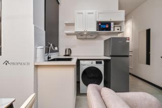 Neu Suites By Propmach - 8