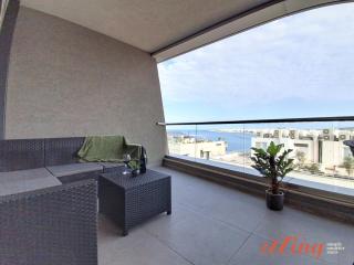 A stunning apartment with spectacular sea views - 9