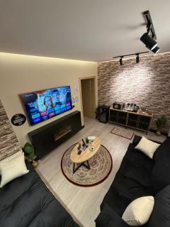 مدن هاوس ودخـول ذاتي - 7