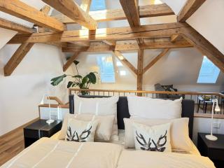 Good Wood Apartment - Fachwerktraum auf zwei Etagen, direkt am Marktplatz - 0