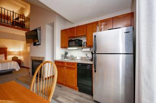 A309 Studio & Loft Lake View - 4