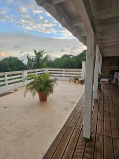 Appartement spacieux avec vue sur mer à Sainte-Anne - 9