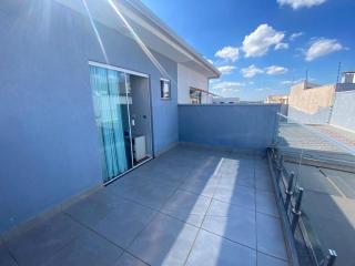 Quarto Em Sobrado - Banheiro INDIVIDUAL, Garagem Coberta e TV com streamings - 9