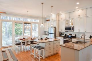 Updated Property on Lt Island - 9