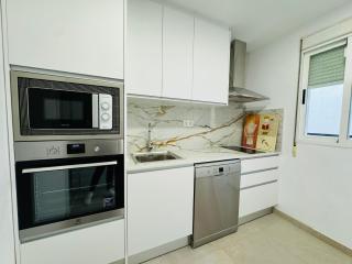 Bright Apartment In Maracena - 4