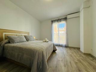 Bright Apartment In Maracena - 2
