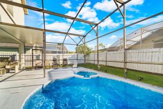 Beautiful 5BR 4 baths Themed home near Disney and Universal, Private Pool, Gameroom, baby Crib and more - Kissimmee - 9