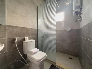 822. Quiet 2BR Townhouse Sofa Bed Gated Community - 7