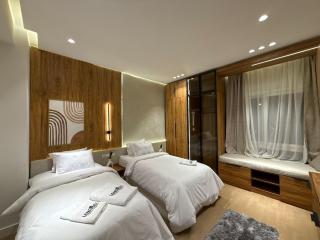 2BR at The Boulevard Nest Pool - Gym - Café Vibes - 4