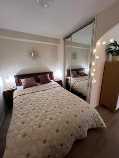 The Astronomy Lodge by the Harry Potter Studios - 8