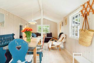 Authentic Holiday Home By Skaerby Beach - 8