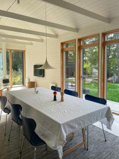 Archipelago Cottage Surrounded By Forest On Blidö - 4