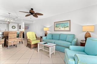 Beach Castle Resort #4 - 6