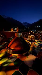 Atlas Walnut Hotel - 4