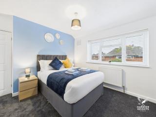 4 Bed 2 Bath Contractors Long Stays Parking Fast Wi-Fi - 7
