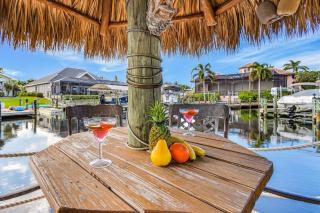 Sunshine, Serenity & a Heated Pool Escape for All-Day Fun - Modern Vibes Villa - Roelens - 9