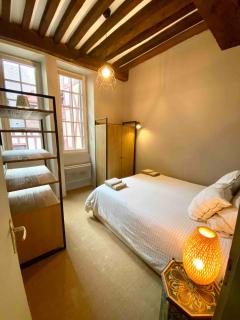Le Verrerie with 2 bedrooms, Historic Center - 3