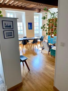 Le Verrerie with 2 bedrooms, Historic Center - 0
