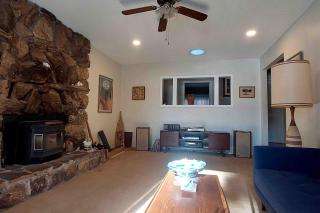 Mid-Century Tahoe Ranch House - 7