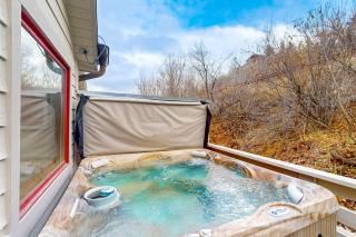 Old Town Hillside Hideaway - 6