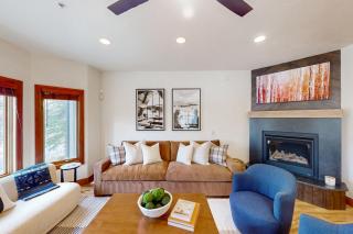 Old Town Hillside Hideaway - 0