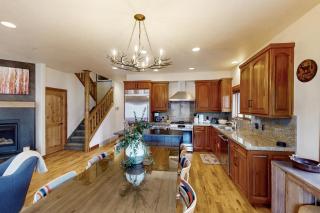 Old Town Hillside Hideaway - 1