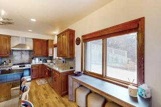 Old Town Hillside Hideaway - 2