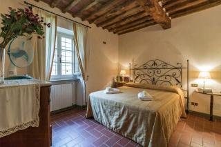 Tuscan Country House Near Lucca With Private Pool - 8
