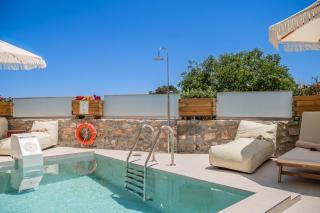 Casa Karinea - Serene Stone House Retreat - 3