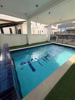 Sunny Stay Self-Contain - 5